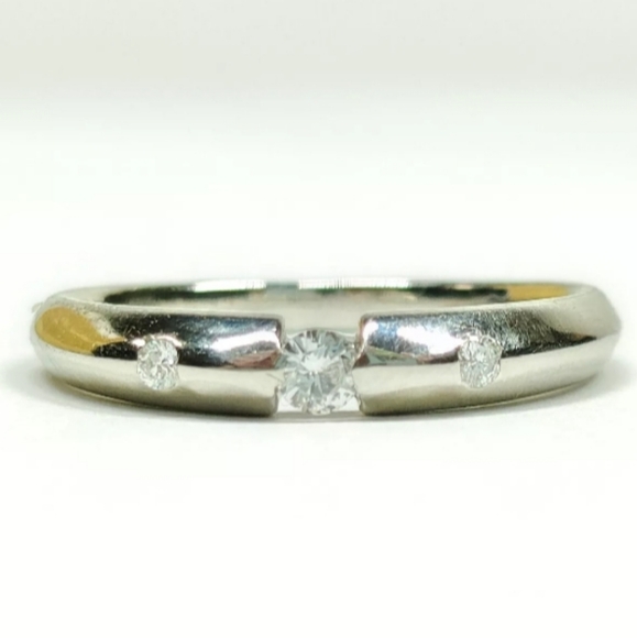 SALE! Authentic Platinum 0.1ct Genuine Diamond Ring 💍 Size 6 Gently Worn - Picture 11 of 12